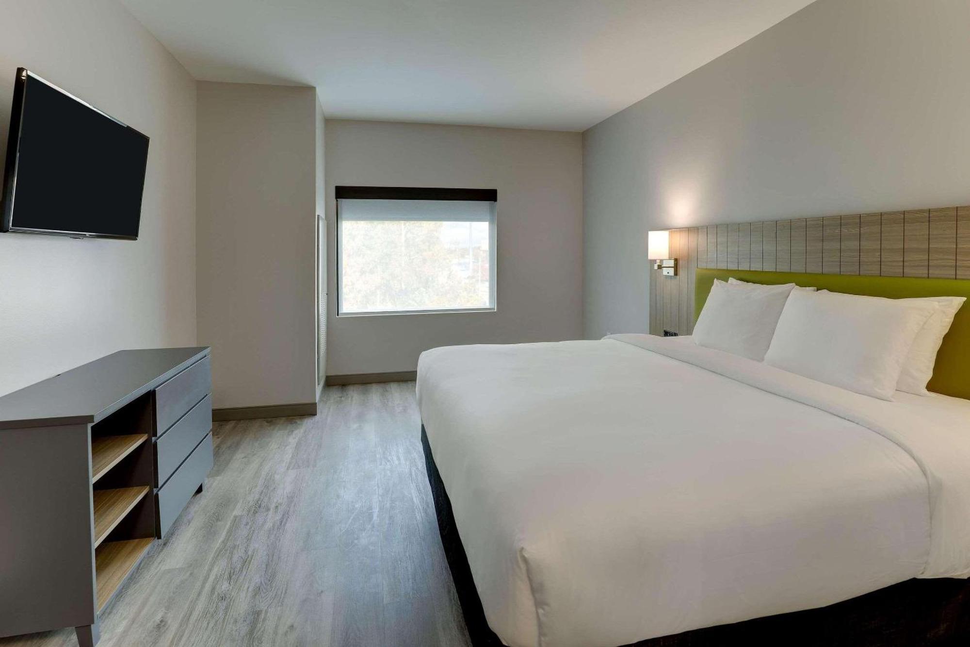 Country Inn & Suites By Radisson, Cumming Near Northside Hospital Forsyth كومينغ المظهر الخارجي الصورة