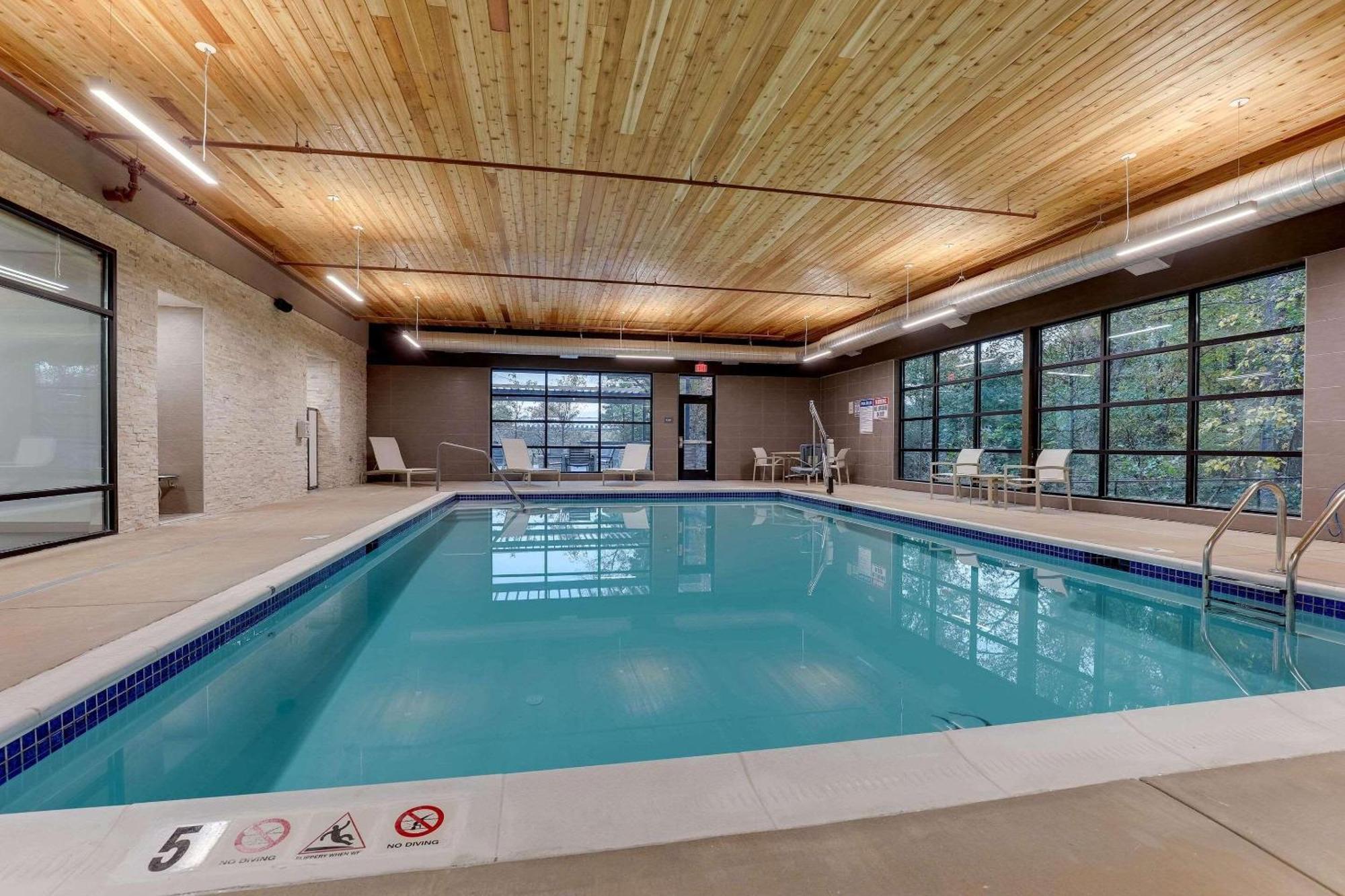 Country Inn & Suites By Radisson, Cumming Near Northside Hospital Forsyth كومينغ المظهر الخارجي الصورة