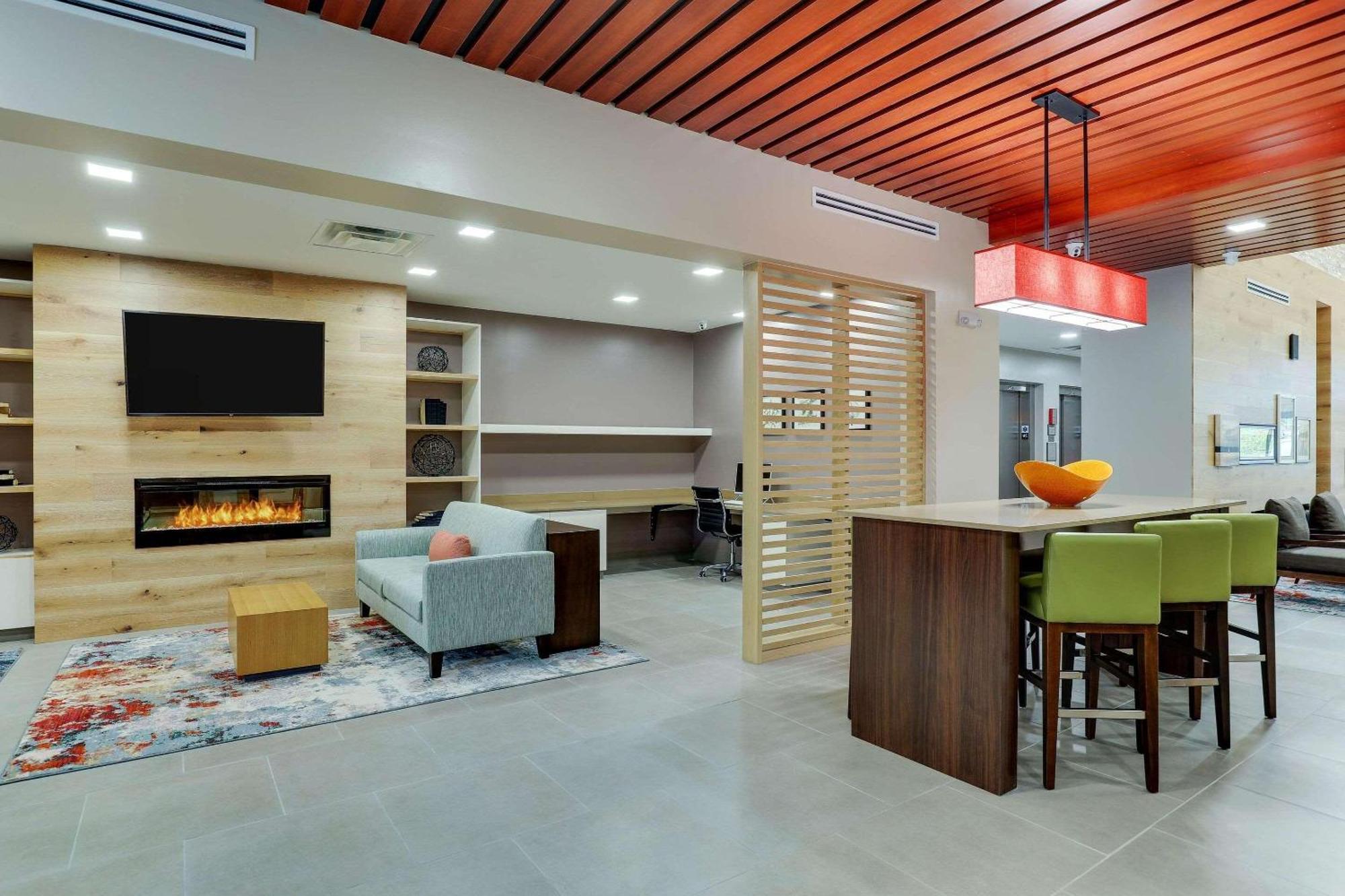 Country Inn & Suites By Radisson, Cumming Near Northside Hospital Forsyth كومينغ المظهر الخارجي الصورة